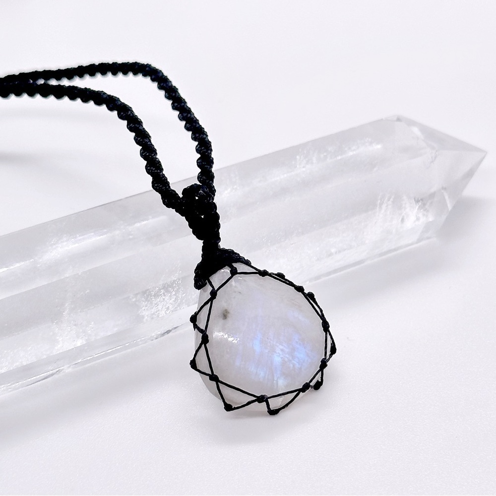 NATURAL Rainbow Moonstone Artisan Macramé Boho Necklace